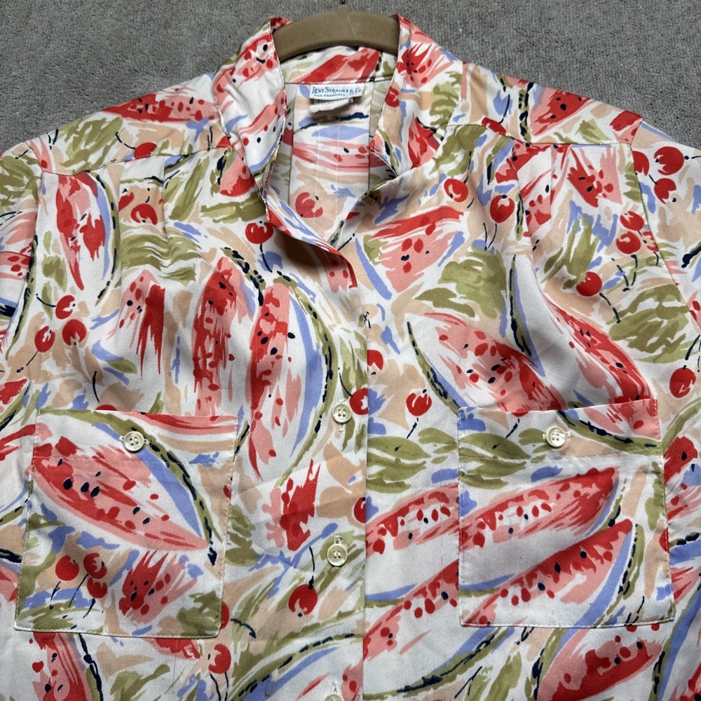 Vintage Levi Strauss Women's Fish Print Button Up Shirt Sz 12 Made in USA